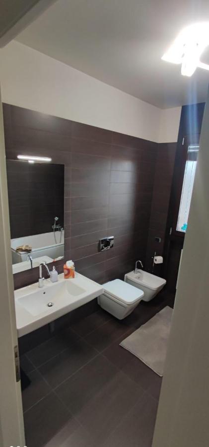 Santa Gilla Apartment Cagliari Eksteriør billede