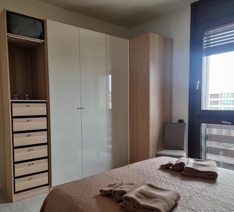 Santa Gilla Apartment Cagliari Eksteriør billede