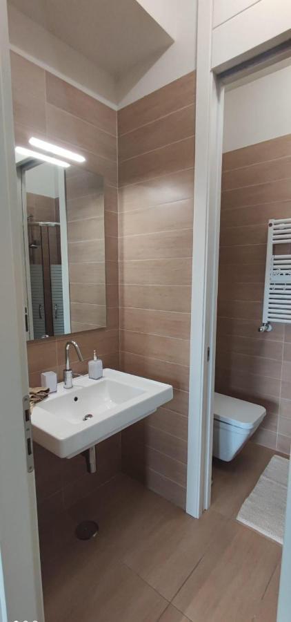 Santa Gilla Apartment Cagliari Eksteriør billede